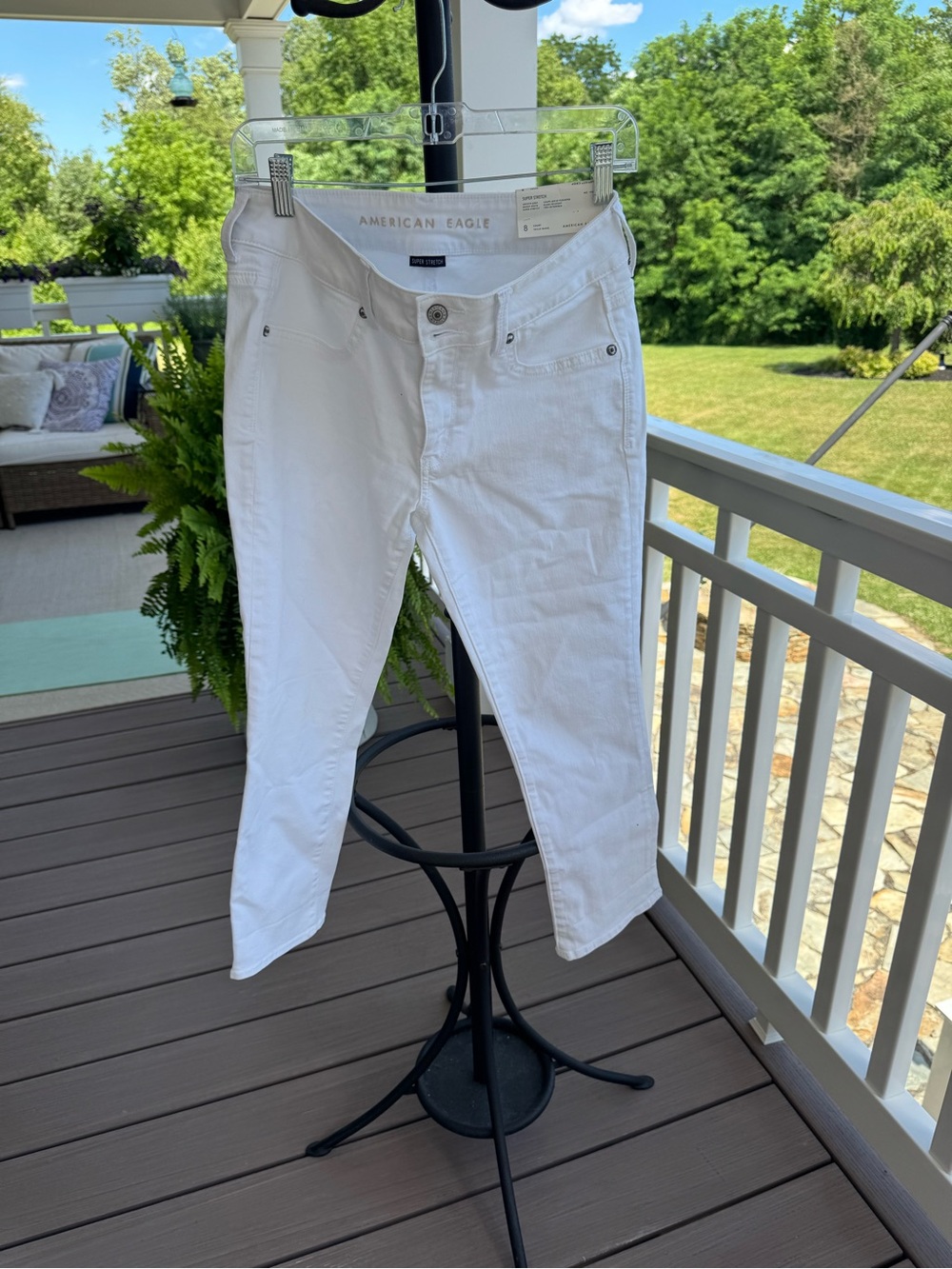 American Eagle Artist Crop Jeans White Super Stretch Size 8 Short